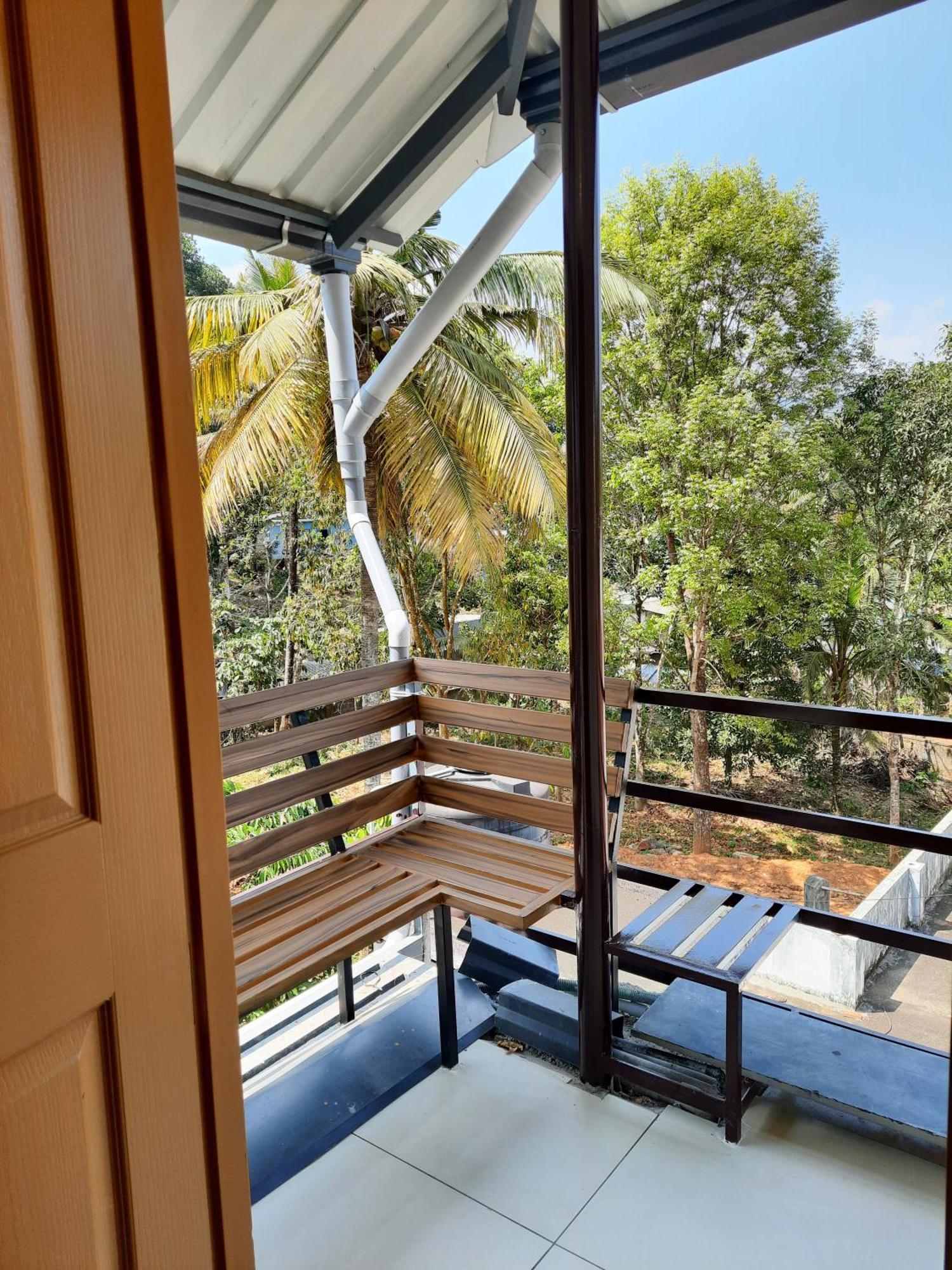Oriole Homestay Текади Екстериор снимка