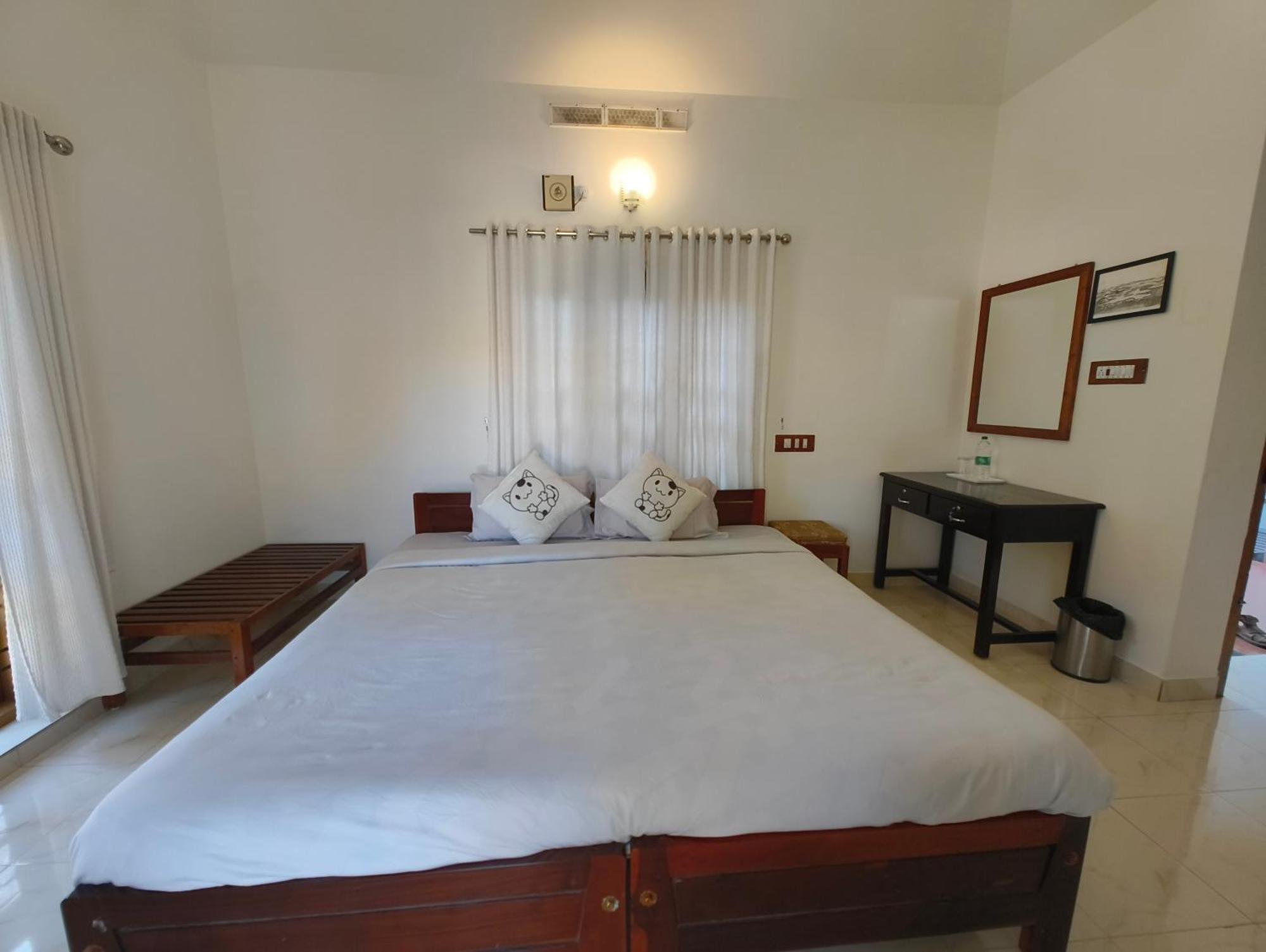 Oriole Homestay Текади Екстериор снимка