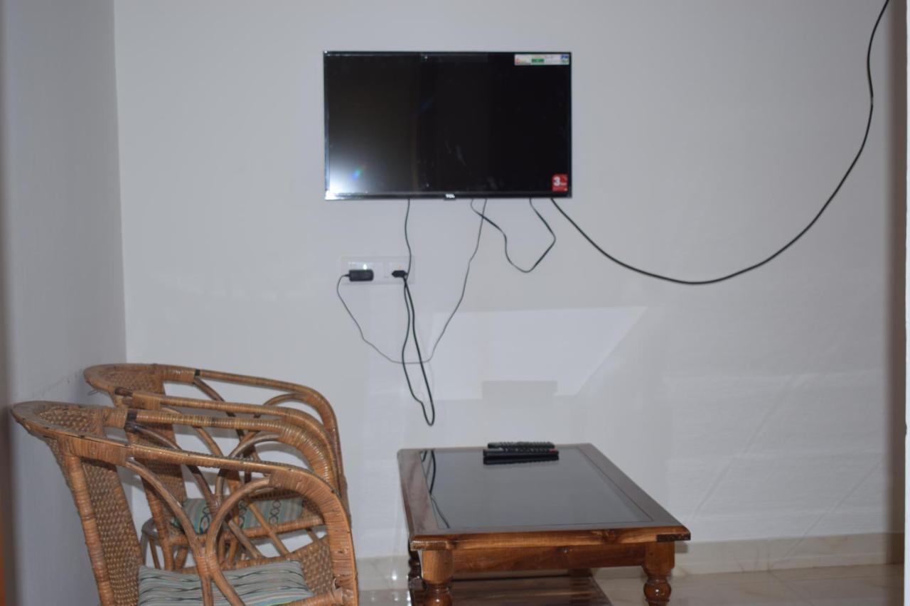 Oriole Homestay Текади Екстериор снимка